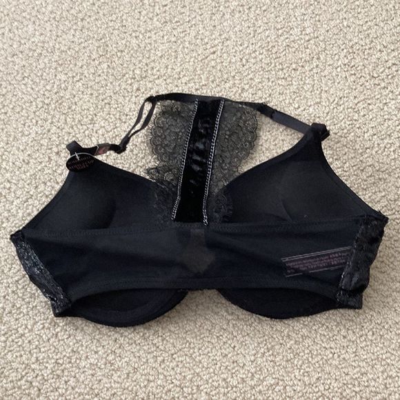 NEW Victoria’s Secret Bombshell Push-Up Bra Size 32C Embellished Back Velvet NWT - Picture 5 of 7